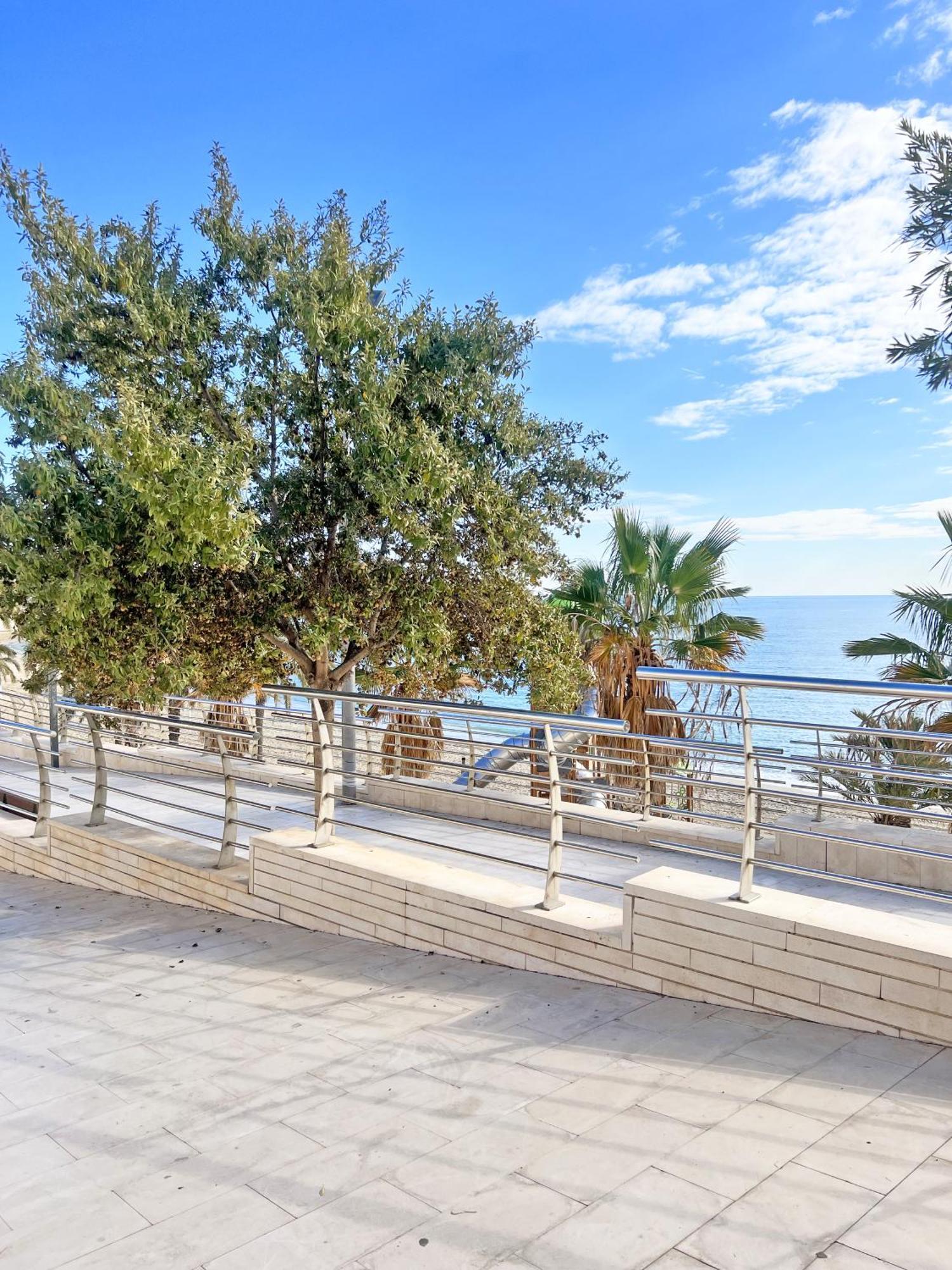 Apartament A 100 Metros De La Playa. Parking Gratuito Privado Alicante Zewnętrze zdjęcie