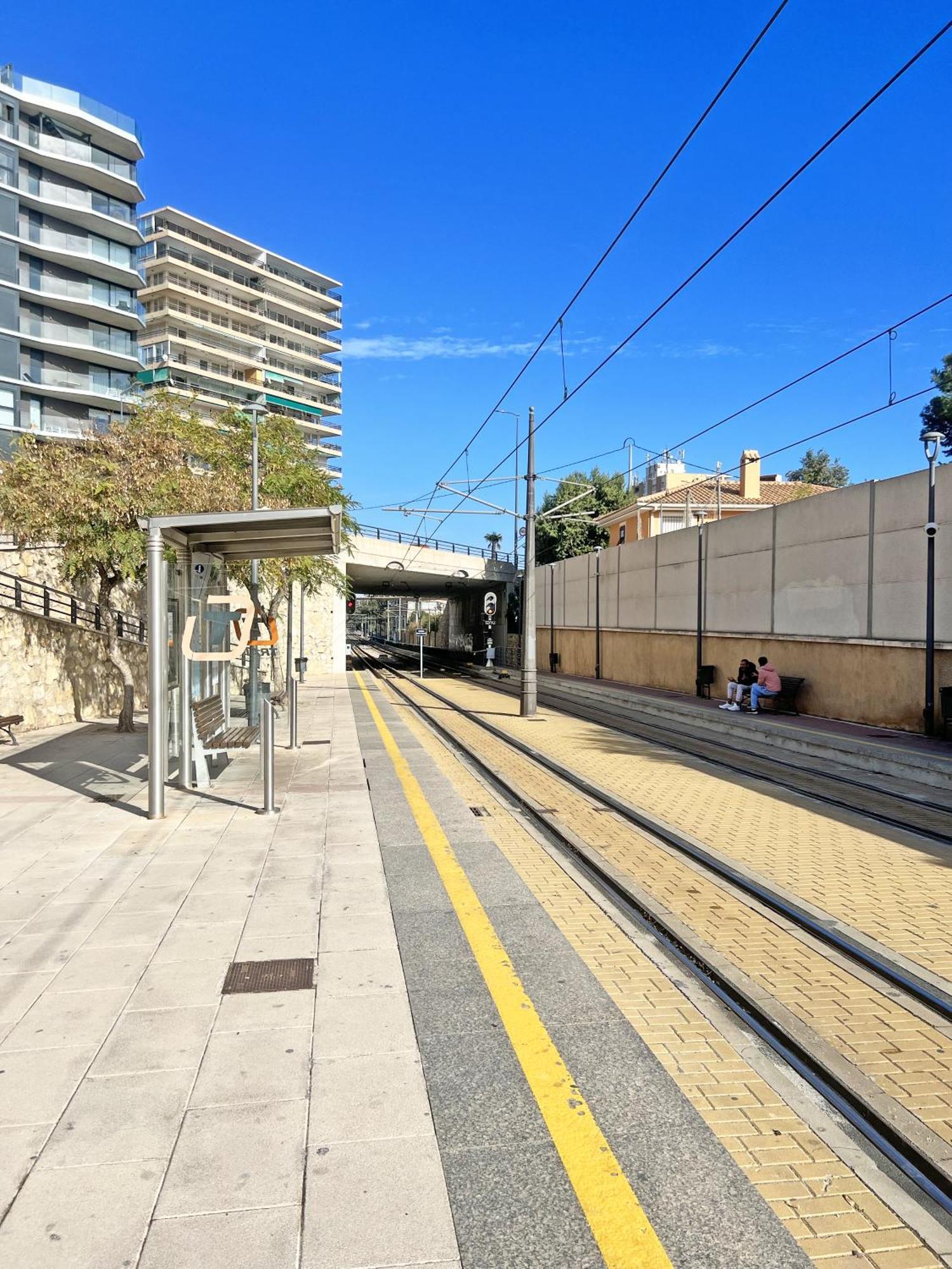 Apartament A 100 Metros De La Playa. Parking Gratuito Privado Alicante Zewnętrze zdjęcie