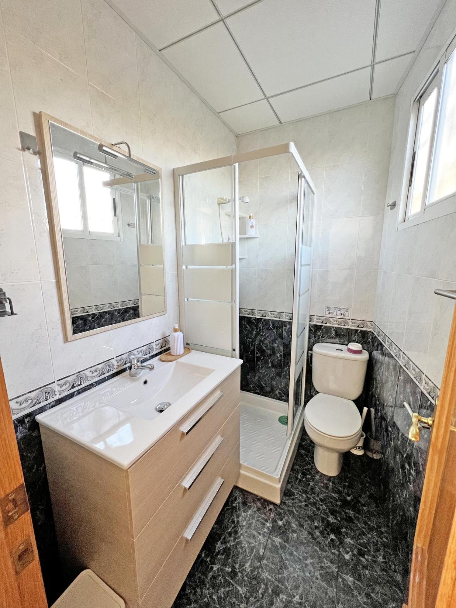 Apartament A 100 Metros De La Playa. Parking Gratuito Privado Alicante Zewnętrze zdjęcie