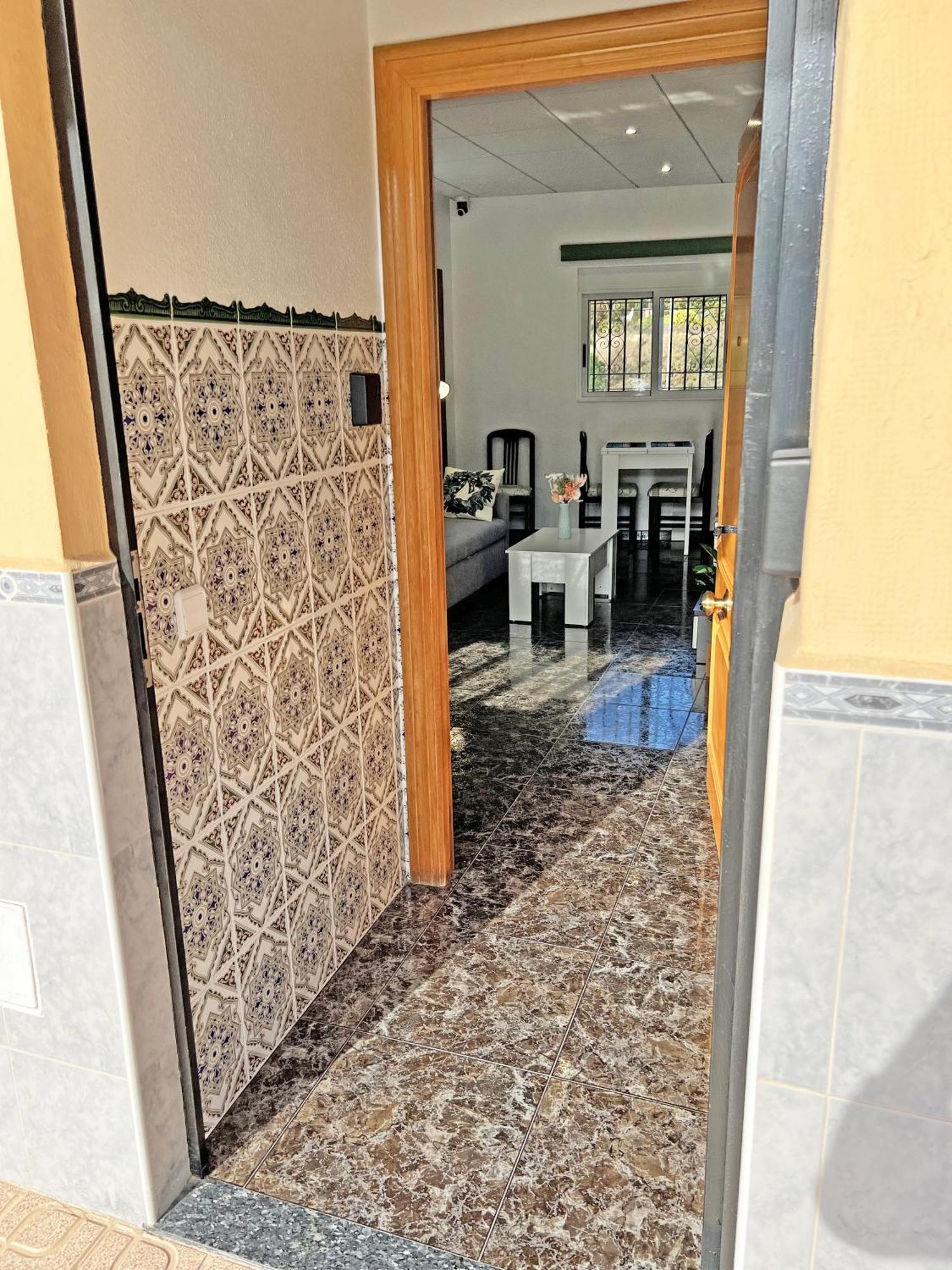 Apartament A 100 Metros De La Playa. Parking Gratuito Privado Alicante Zewnętrze zdjęcie